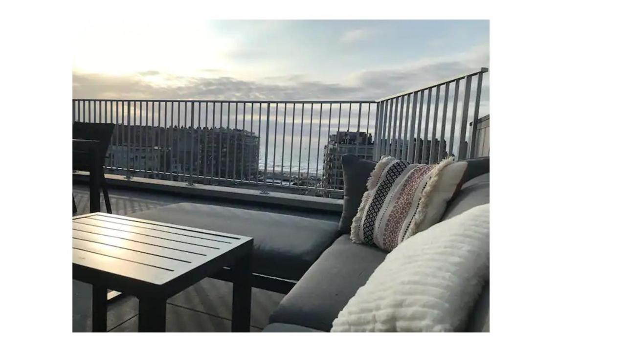 Penthouse Met Zeezicht En 2 Terrassen Apartment Middelkerke Bagian luar foto